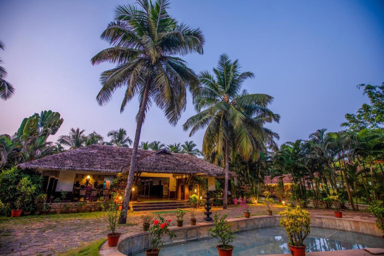 Malabar Ocean Front Resort And Spa, Bekal Nileshwar Exterior photo