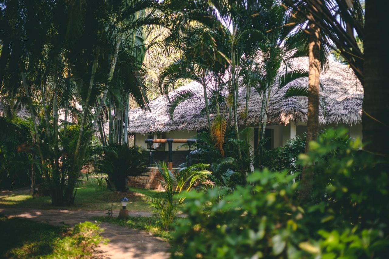 Malabar Ocean Front Resort And Spa, Bekal Nileshwar Exterior photo